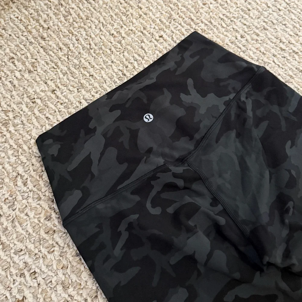 Lululemon Women’s Align Crop Tights *21